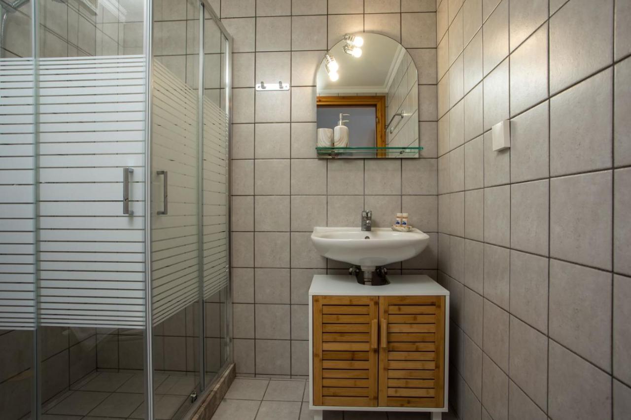 Margaritas Apartments سيمي المظهر الخارجي الصورة