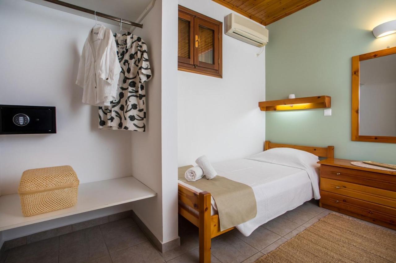 Margaritas Apartments سيمي المظهر الخارجي الصورة